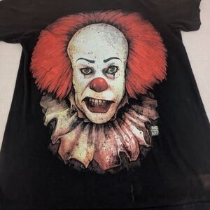 Pennywise From Stephen King's IT Book & Movie.  EYE popping Graphic Small